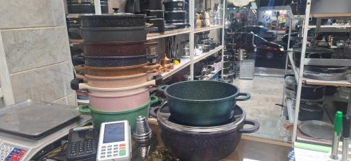 عکس بازسازی ظروف تفلون چدن روی