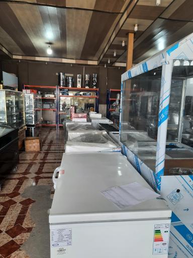 عکس فروش یخچال صنعتی آران سرما(حسینی پناه)