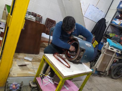 عکس سیم پیچی حسین