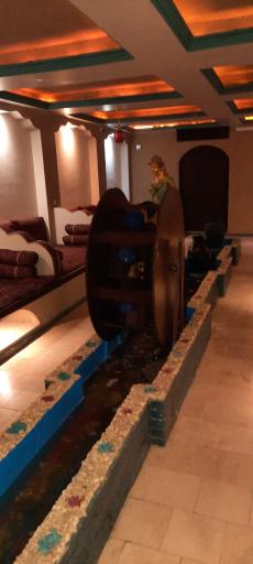 عکس سفره خانه عمارت بابا غفار