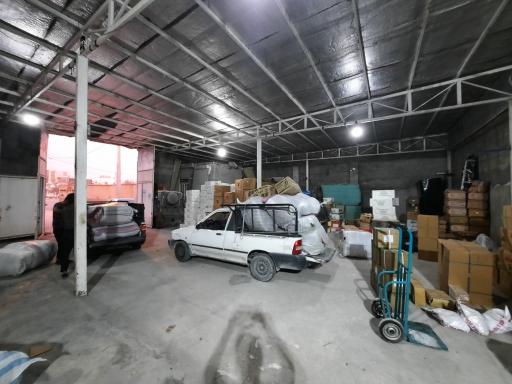 عکس تخلیه کالای جنوب 