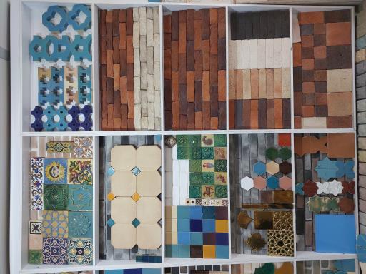 عکس آجر و کاشی آتوسام