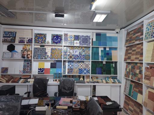 عکس آجر و کاشی آتوسام