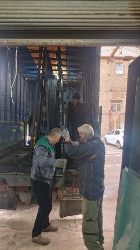 عکس شیشه فروشی ناصر