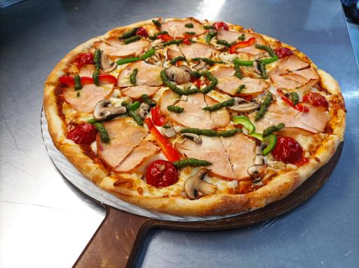 عکس رستوران ایتالیایی ژوزف