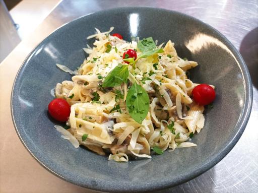 عکس رستوران ایتالیایی ژوزف