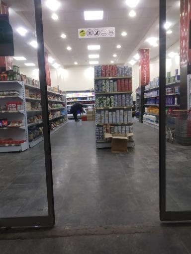 عکس فروشگاه رفاه