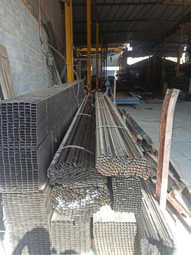 عکس آهن آلات حاج رمضان بدری 