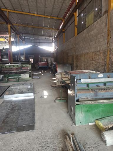 عکس آهن آلات حاج رمضان بدری 