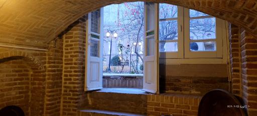 عمارت شیرخورشیدی 