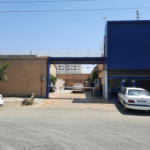 عکس نمایندگی 1236 ایران خودرو