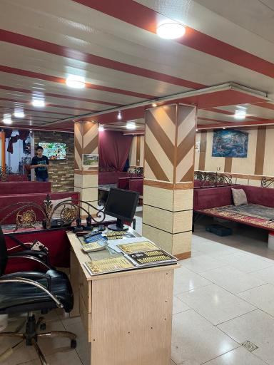 عکس رستوران کادوس اسب هونی