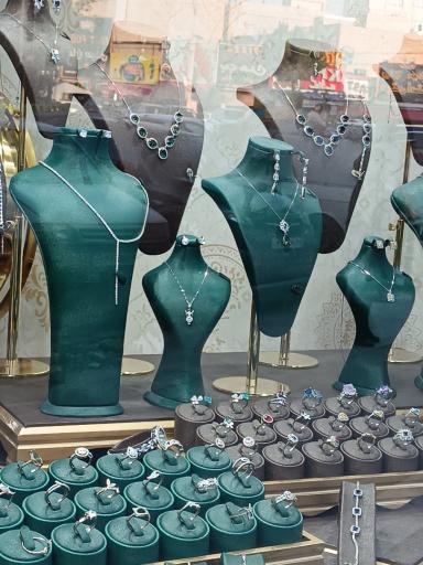 عکس گالری ساعت و نقره میلاد ( شعبه ۲ )