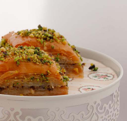 عکس باقلوا و کونفه شاهکار