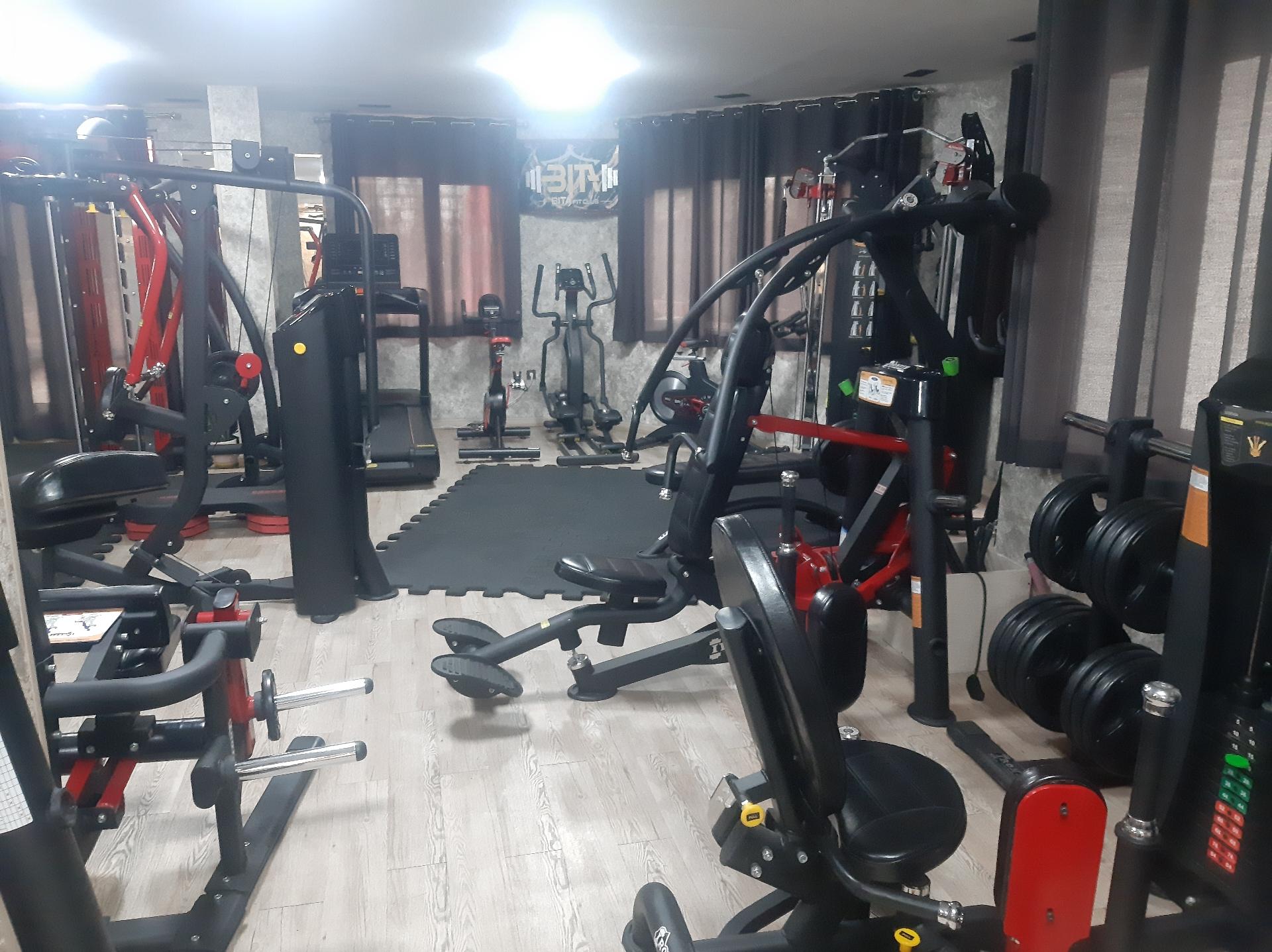 عکس باشگاه بدنسازی