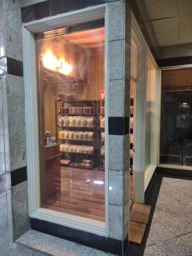 عکس خانه گیاه مهر