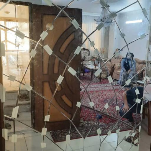 عکس تولیدی آینه های دکوراتیو مرادخانی