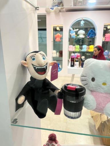 عکس دنیای عروسک یاسمین