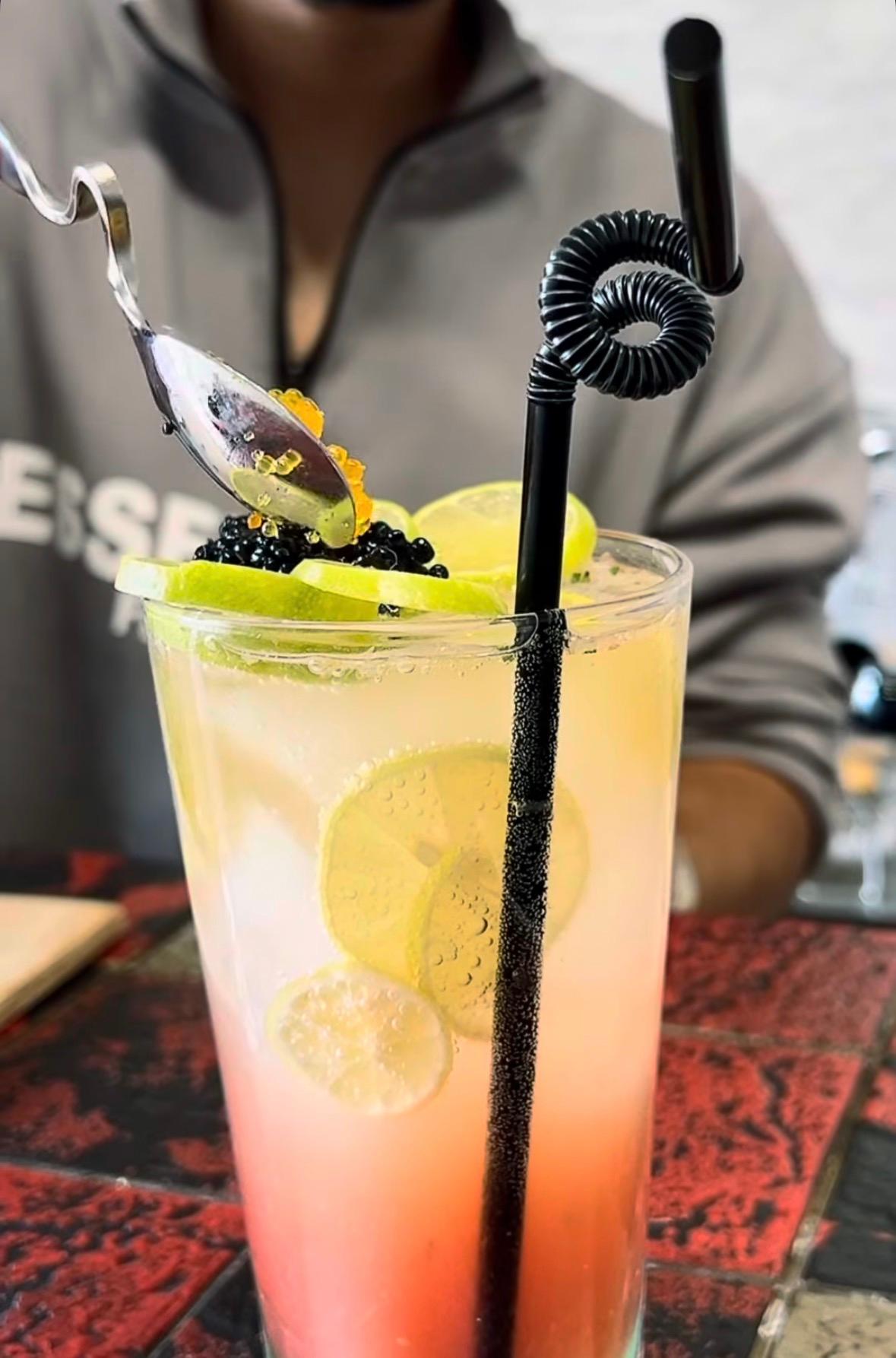 عکس کافه دلیبال