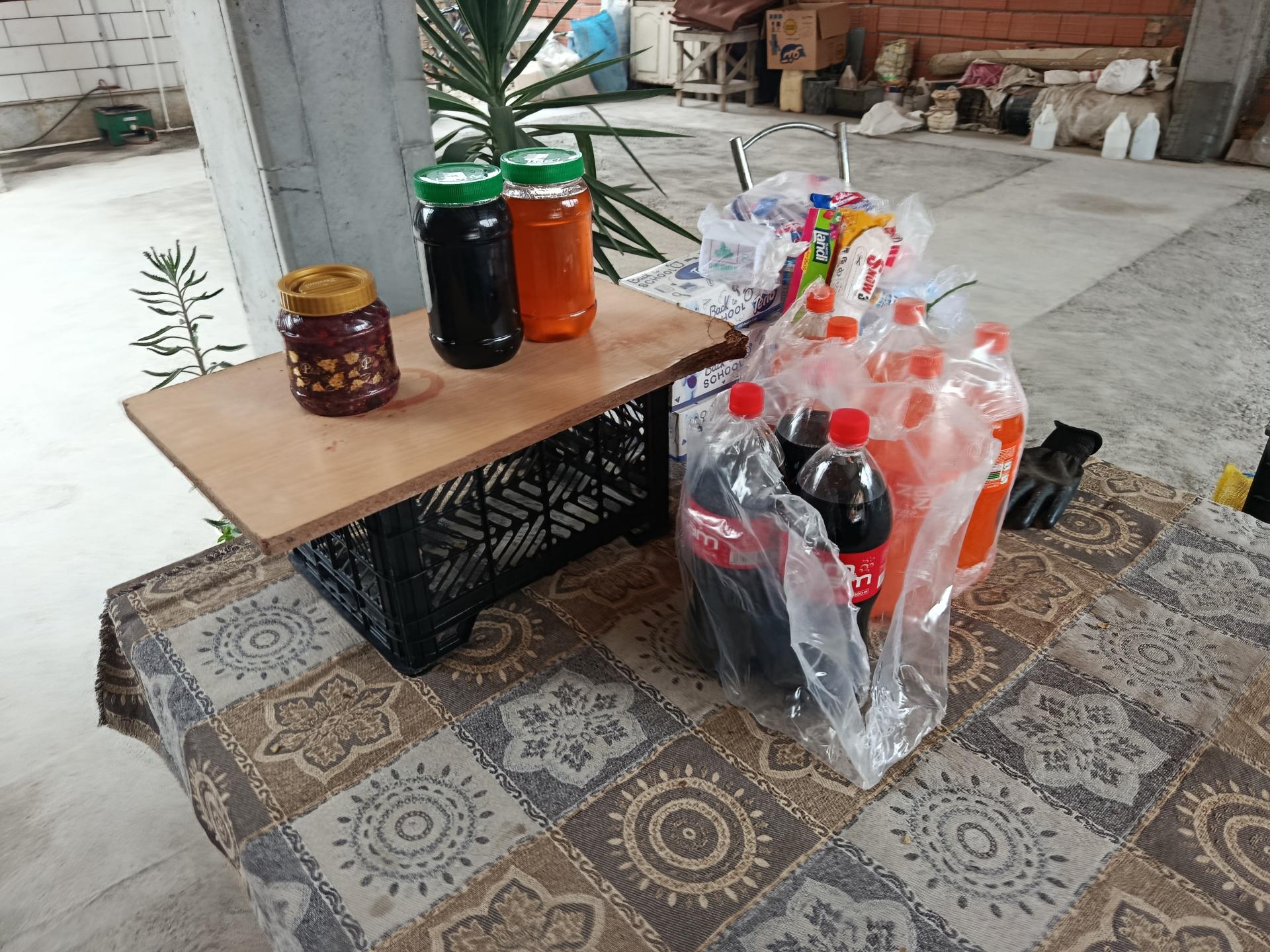 عکس میوه فروشی دنگیز 