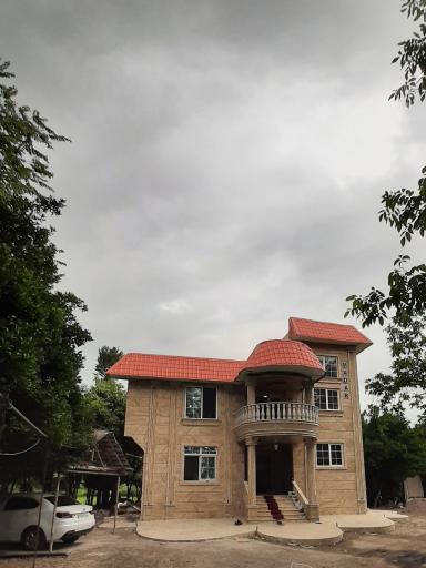 عکس ساختمان مادر