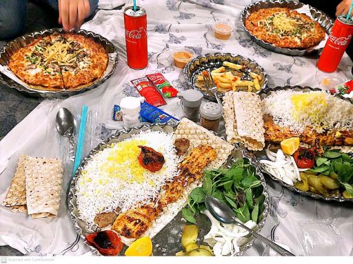 عکس رستوران ماه و خورشید