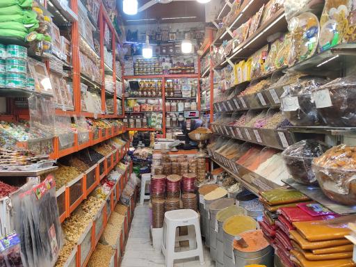 عکس خشکبار و سوغات مازرونی ریکا