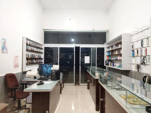 عکس کافی نت و محصولات فرهنگی سوین