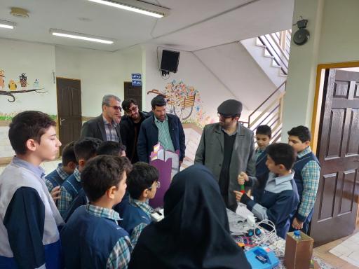 عکس دبستان پسرانه ولایت