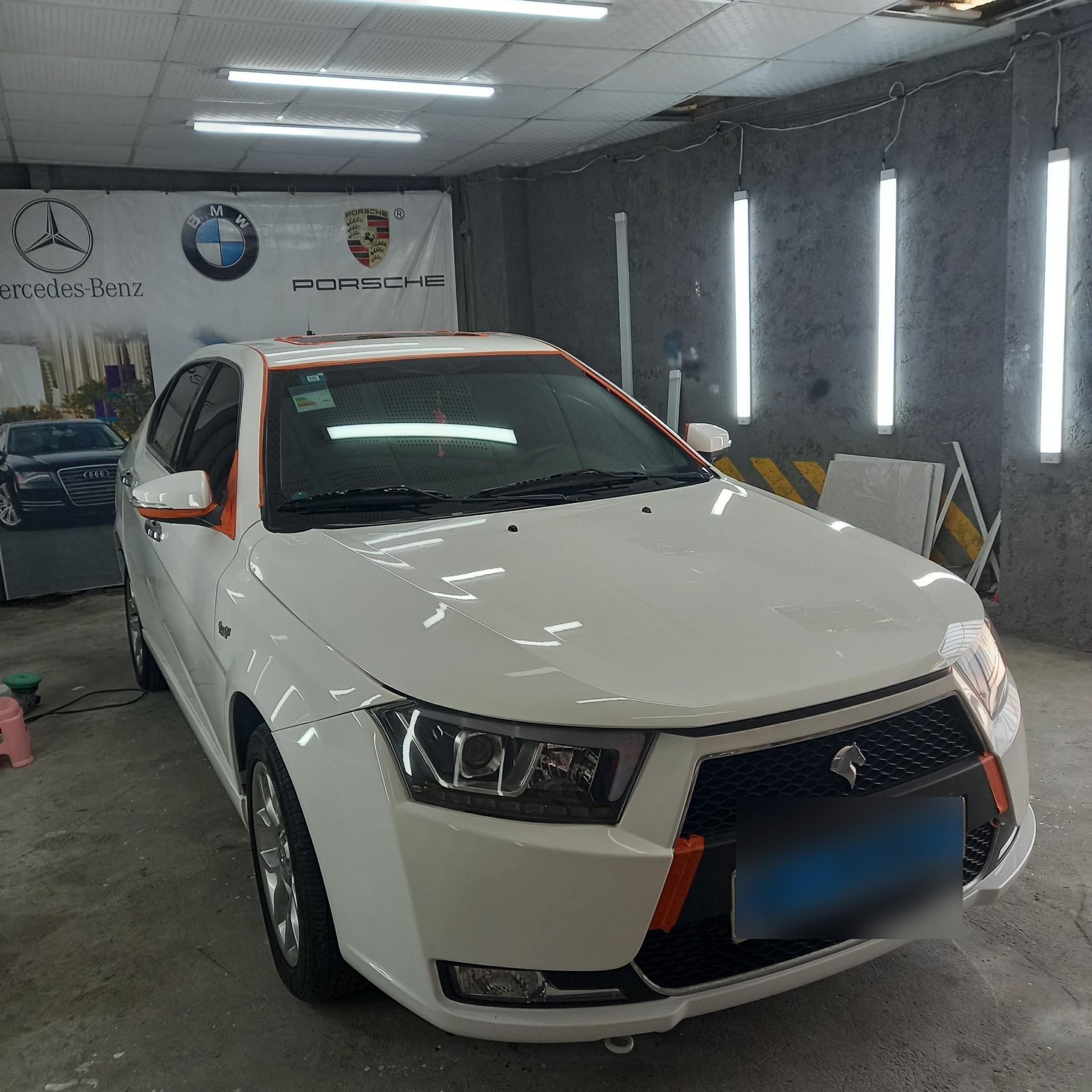 عکس کلینیک زیبایی خودرو اوکی دیتیلینگ