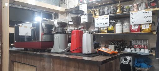 عکس کافه قهوه تلخ اکبر