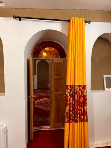 عکس اقامتگاه سنتی عمارت امینی