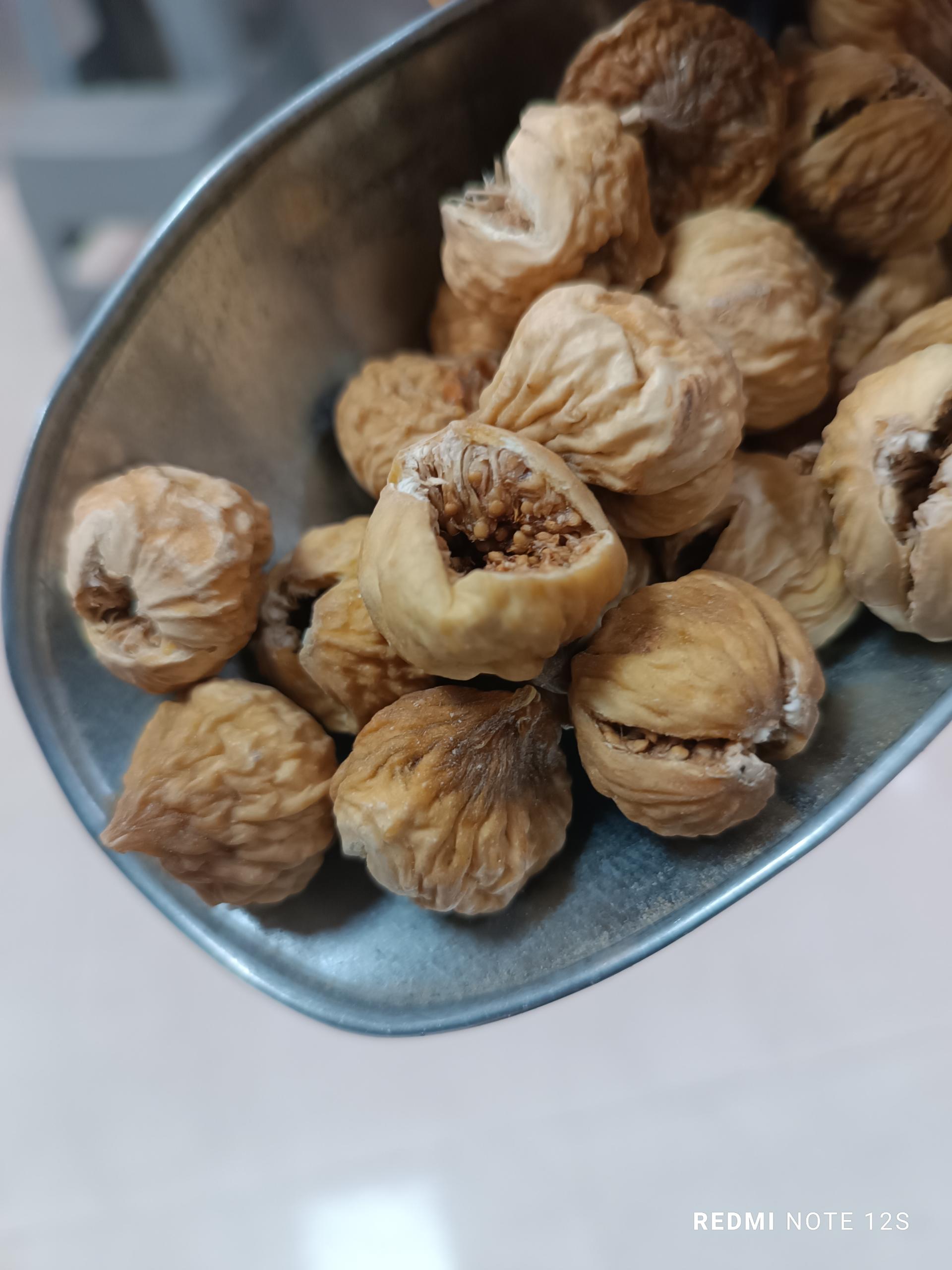 عکس آجیل ناب