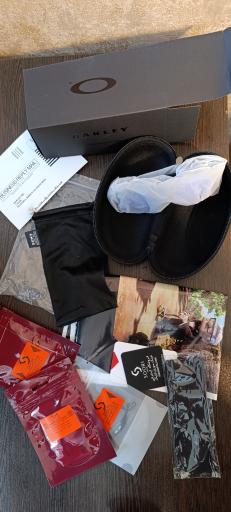 عکس عینک فروشی سوری (عمده و خرده)