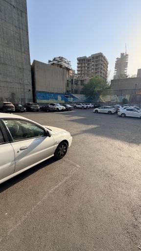 عکس پارکینگ شهید چمران