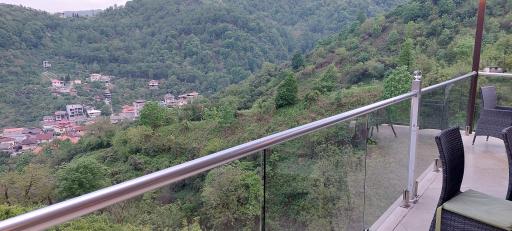 عکس رستوران گیلار سرولات