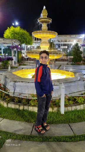 عکس باغ رستوران نارسیس