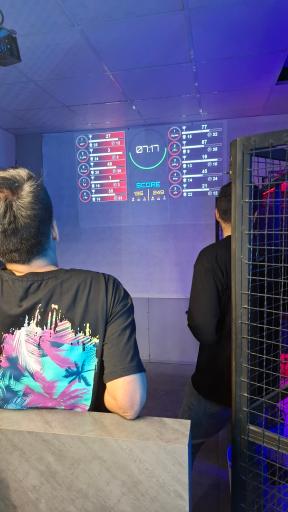 عکس باشگاه لیزرتگ هیرو