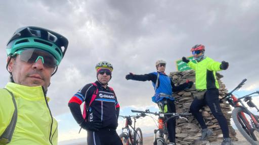 عکس قله ماندگار