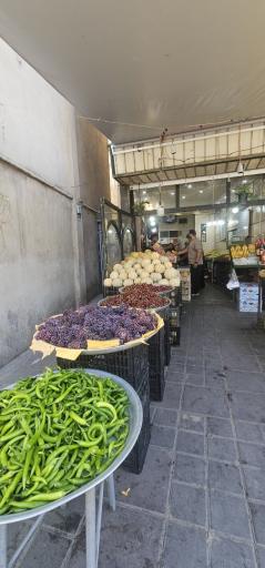 عکس میوه فروشی برادران رنجبر