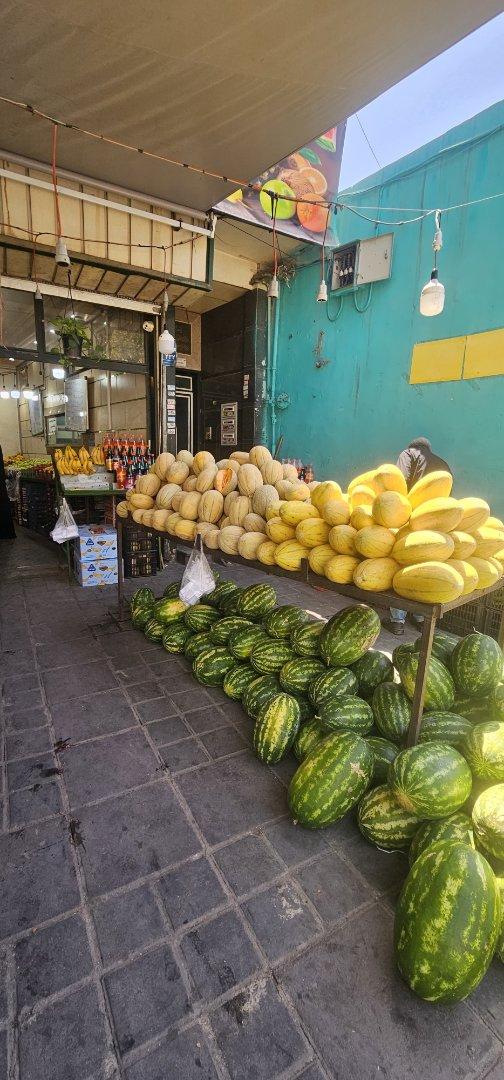 عکس میوه فروشی برادران رنجبر
