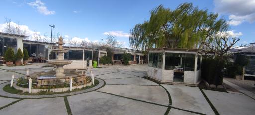 عکس باغ رستوران نارسیس