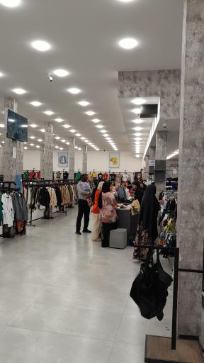 عکس پوشاک آسمان شعبه 1 سیرجان 