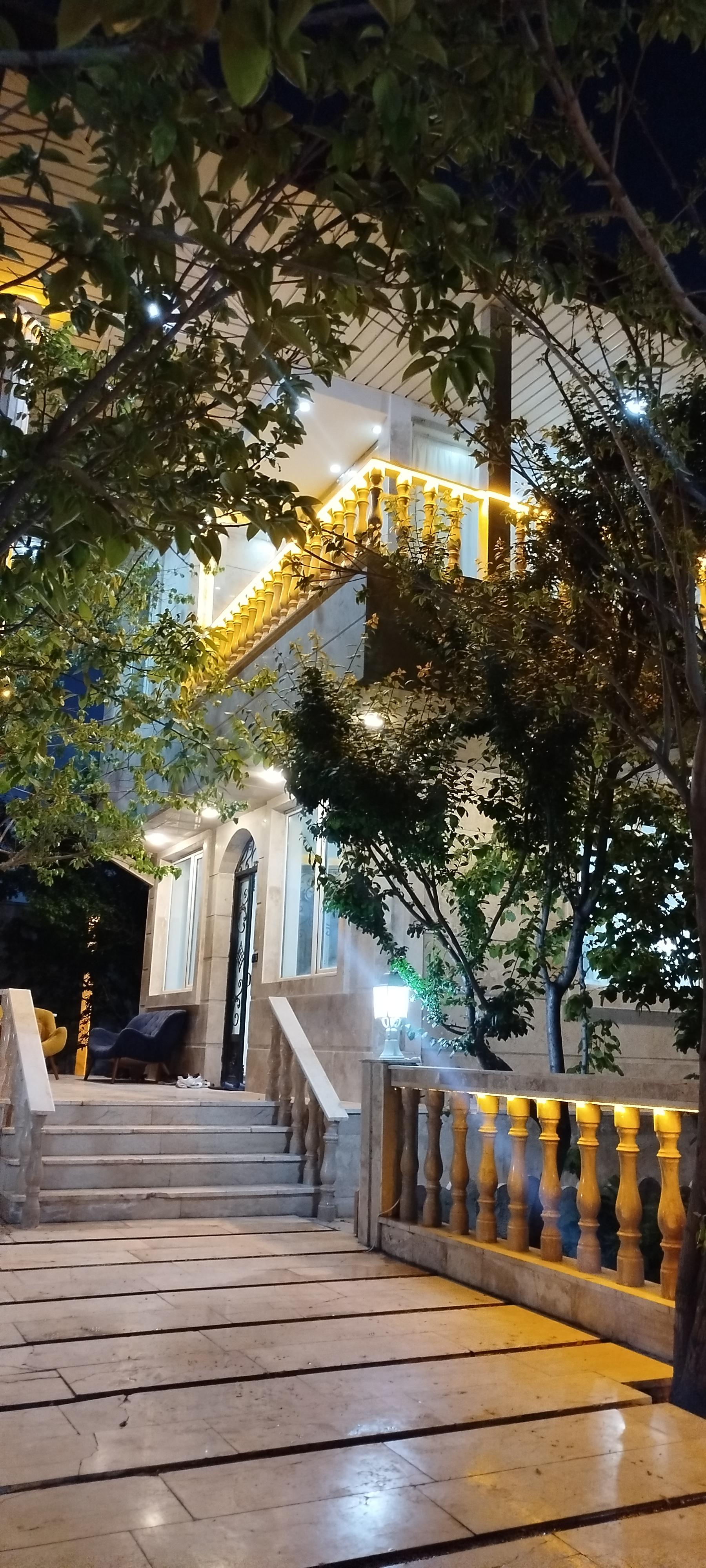 عکس باغ یاس یک