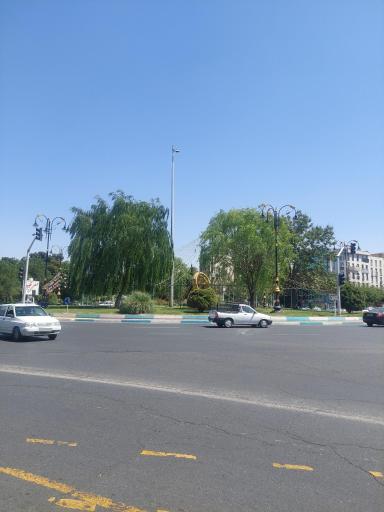 عکس میدان هادی ساعی