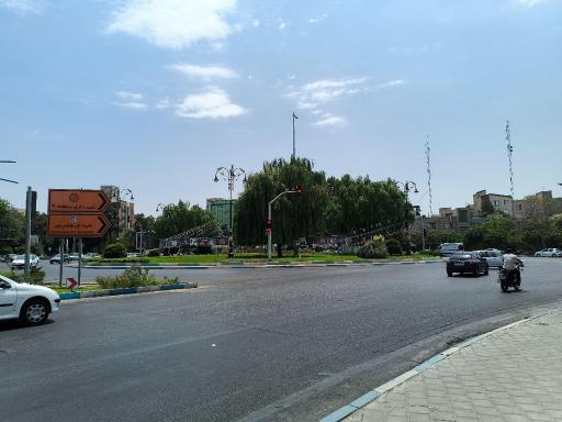 عکس میدان هادی ساعی