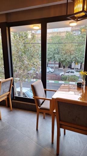 عکس کافه اَبرا