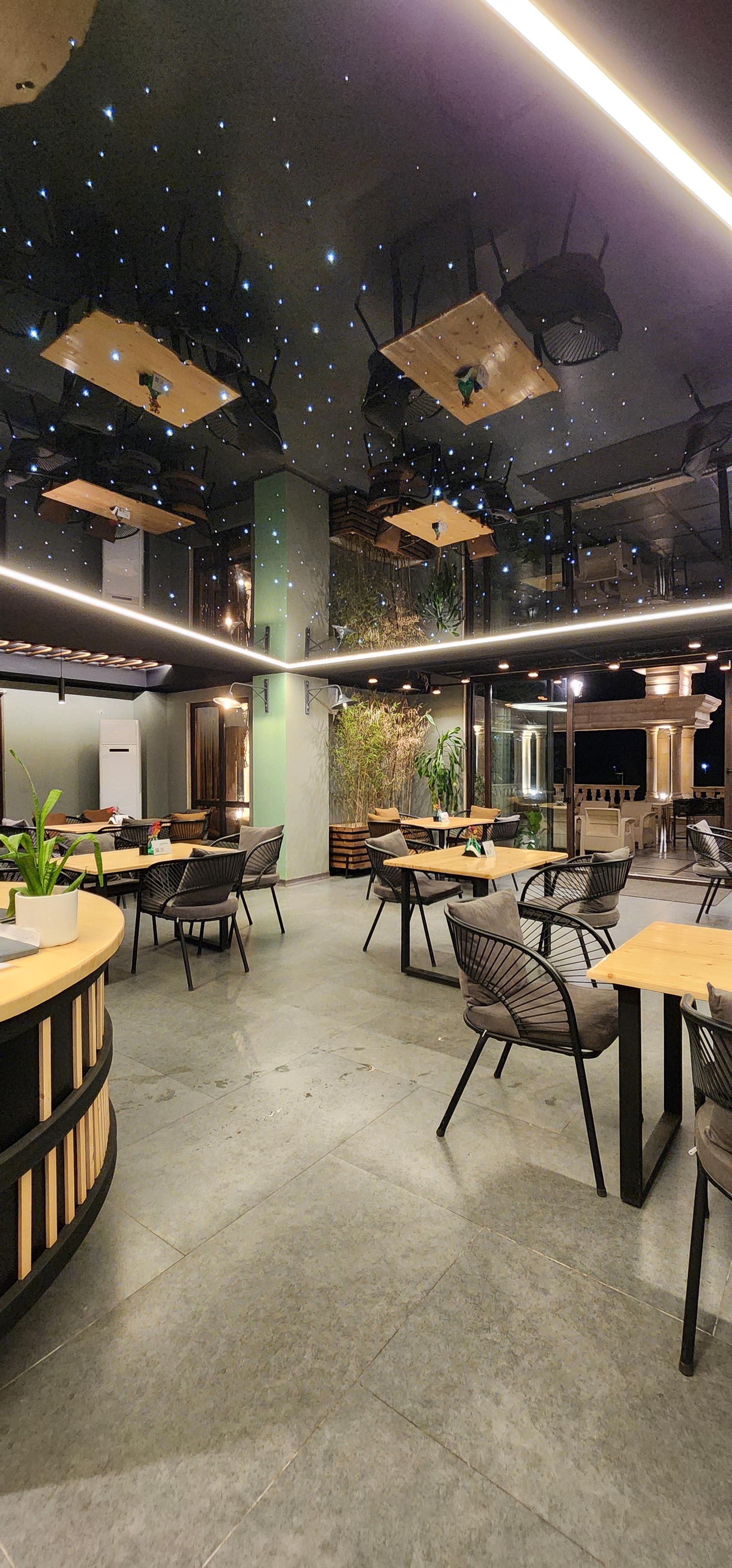 عکس کافه مُن