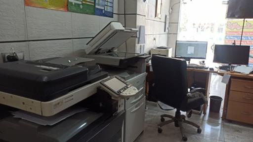 عکس کافی نت و گرافیک نقطه