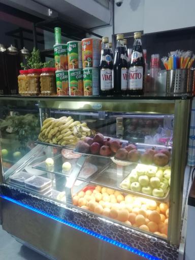 عکس رستوران علی بابا